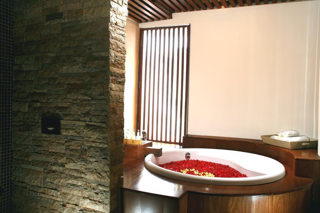 Grand Akhyati Villas & Spa Canggu  Exterior photo