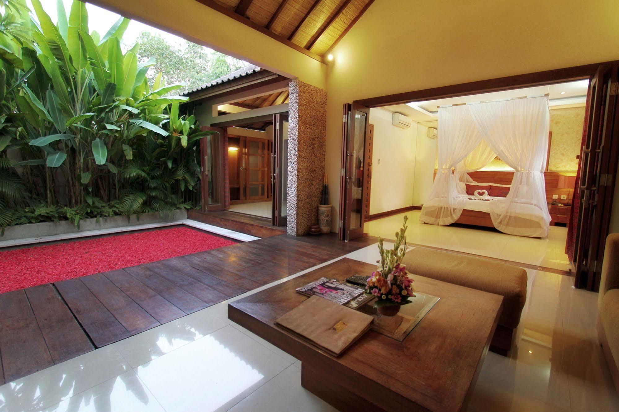 Grand Akhyati Villas & Spa Canggu  Exterior photo